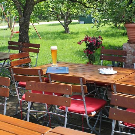 Gnadental-Stuberl Hotel Grossaitingen Eksteriør billede