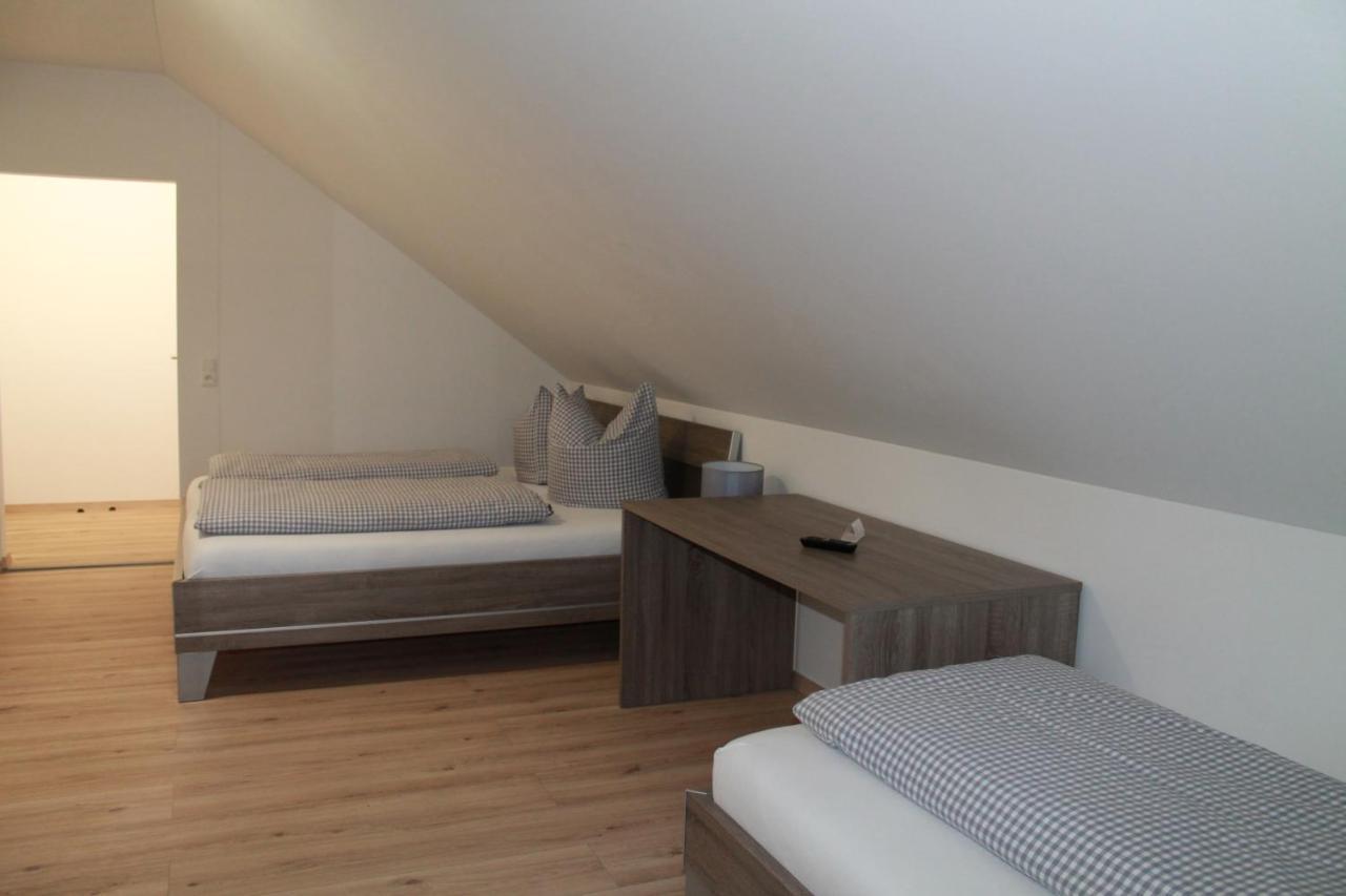 Gnadental-Stuberl Hotel Grossaitingen Eksteriør billede